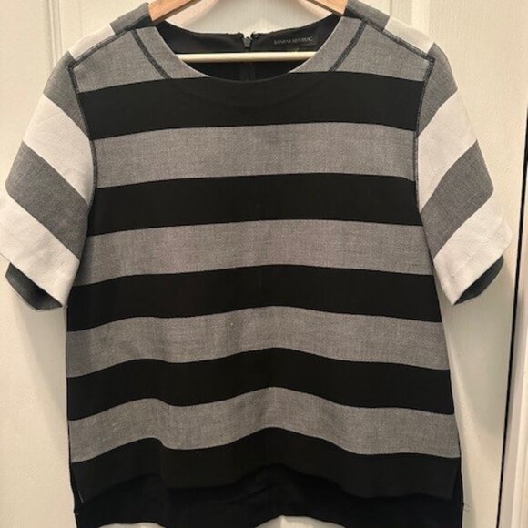 Banana Republic - Retro Striped Roxy - Large - Picture 1 of 3